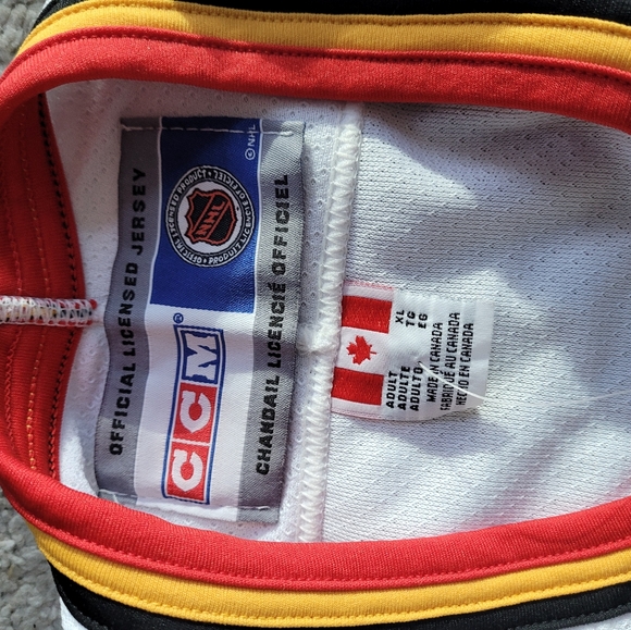 CCM Flames Jersey XL - Picture 3 of 5